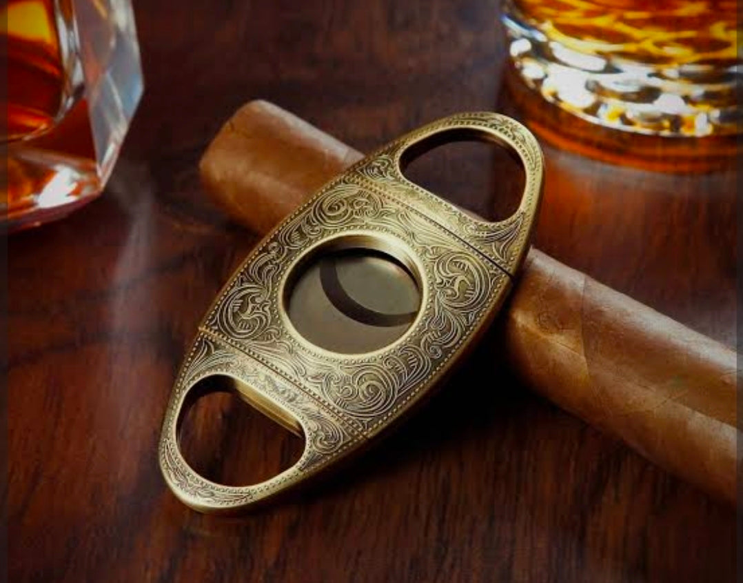 The Perfect Cut - Cigar Cutters